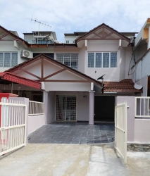 2 Storey Terrace House Fully Renovated Taman Bukit Permai Kajang